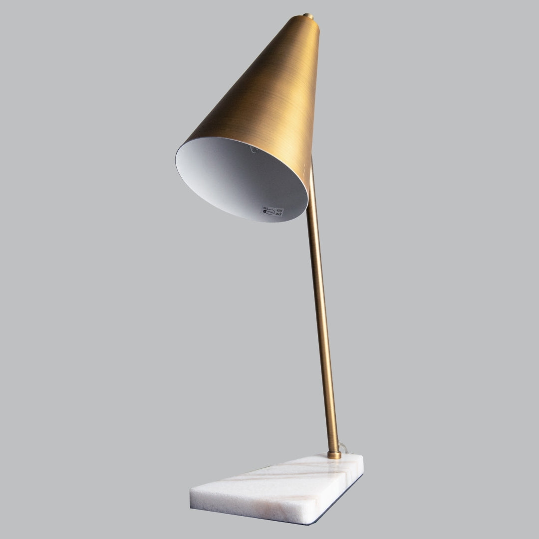 Finn Desk Lamp
