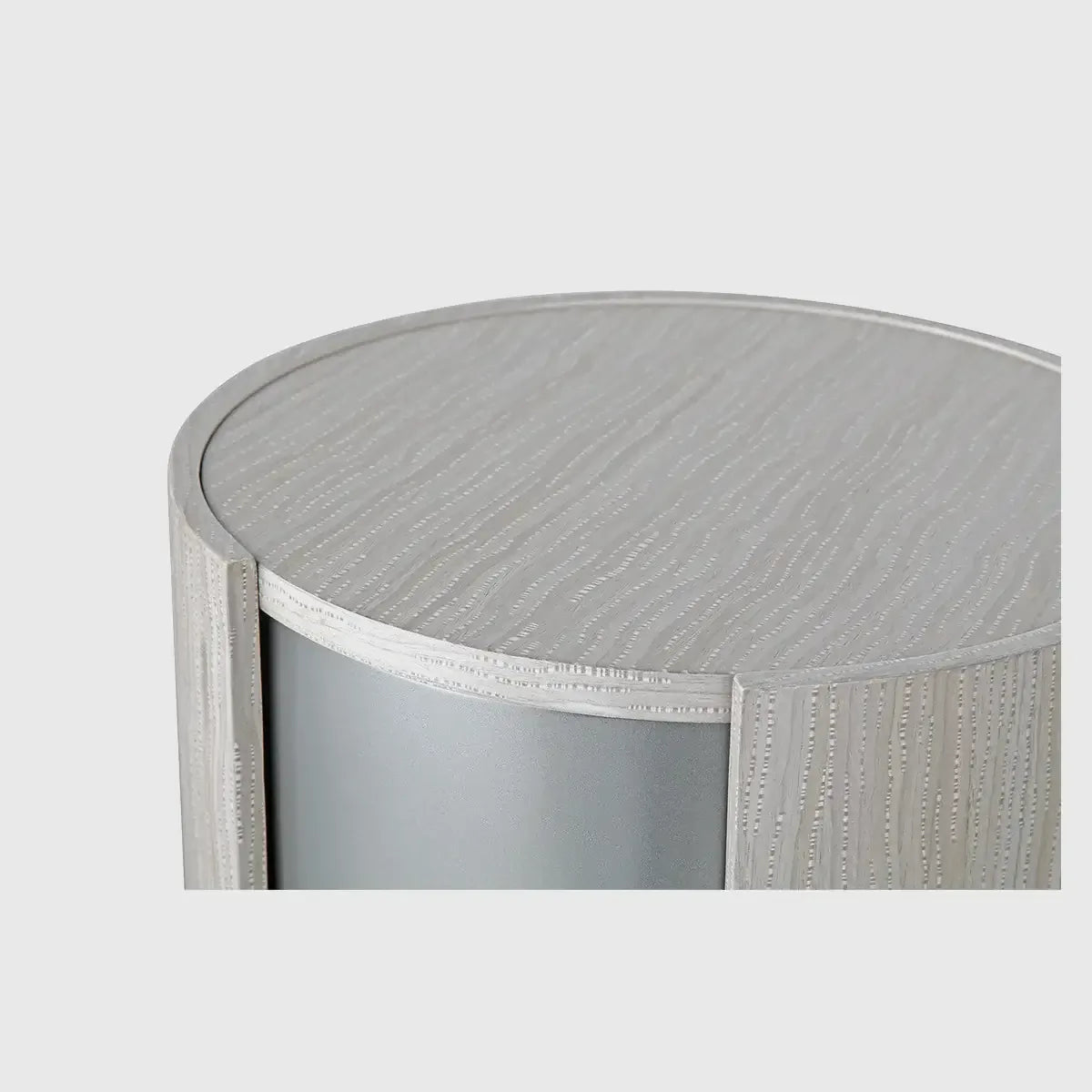 Huggel Round Pedestal
