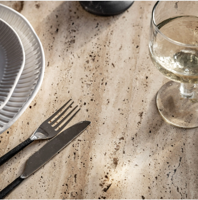 Sculpt Round Dining Table