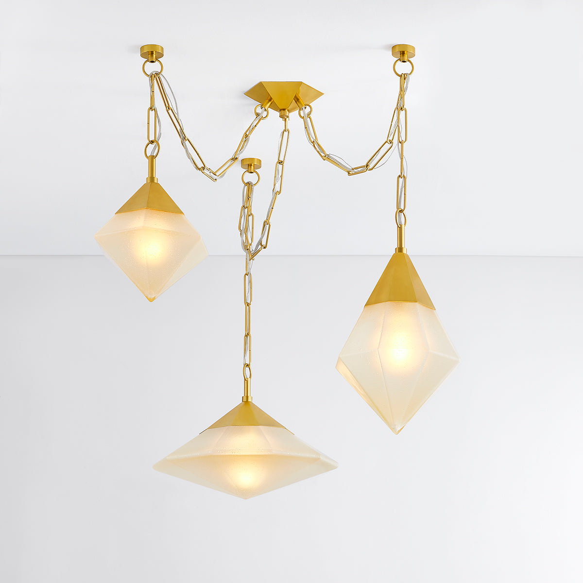 Angelique Linear Pendant – Vintage Polished Brass with Champagne Seeded Glass