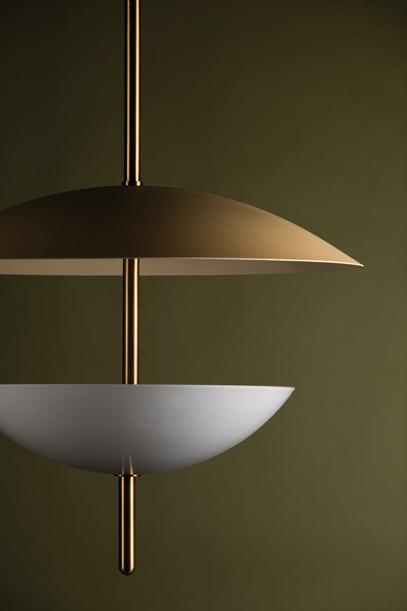 Dion Pendant Light – Patina Brass / Soft Sand