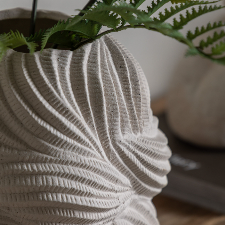 Laucala Vase – Small