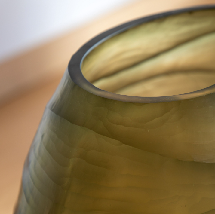 Sintra Handblown Carved Glass Vase – Large