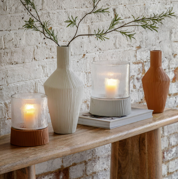 Zahara Ribbed Cast Metal Vase
